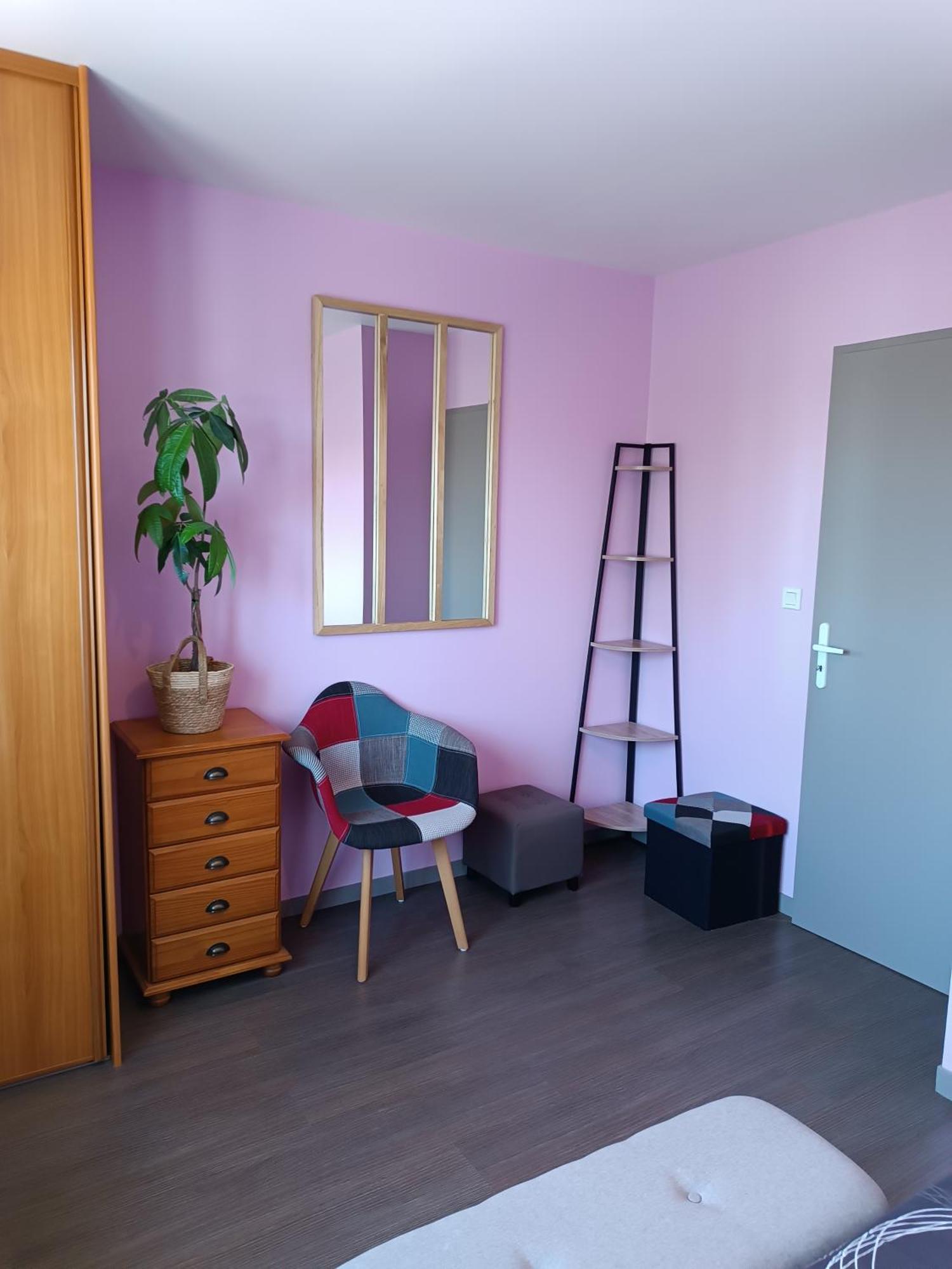 Cosy Proche Gouville-sur-Mer